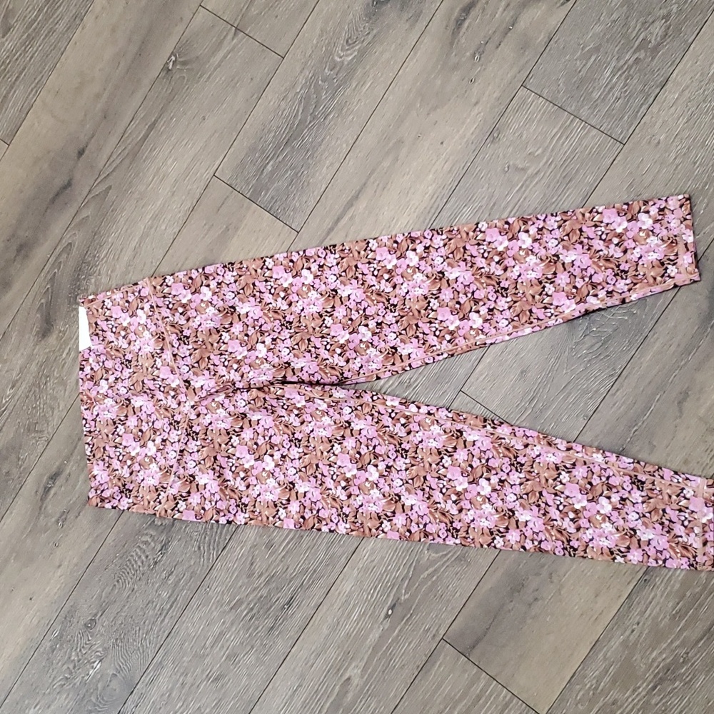 Floral Offline by Aerie Leggings NWT